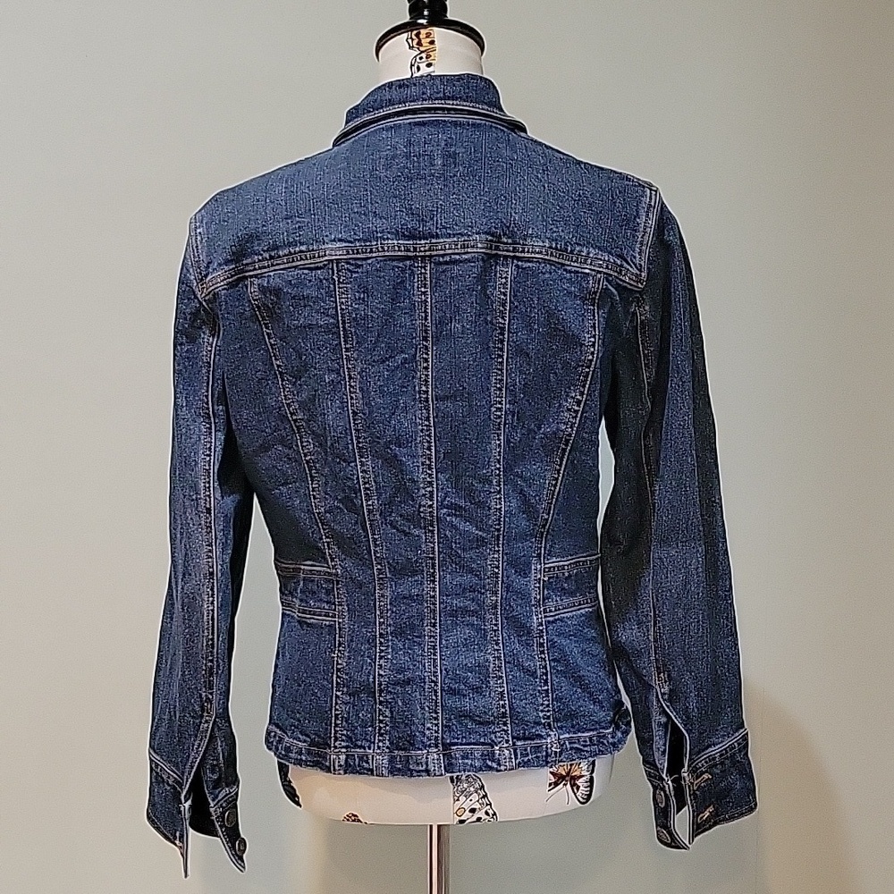 JONES NEW YORK SPORT jeans coat jacket. Classic look. Size Medium. - Picture 3 of 7
